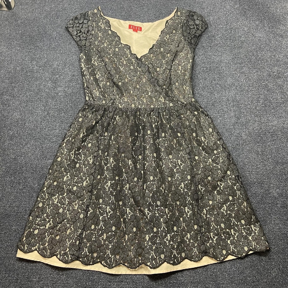 ELLE Dress Womens 4 Black Floral Lace Fit Flare V Neck Short Scallop Hem